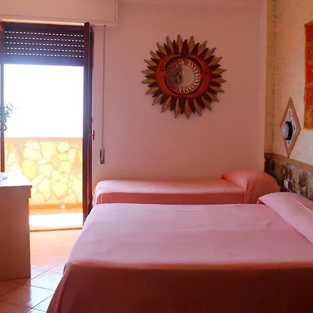 Hotel Diana 2*