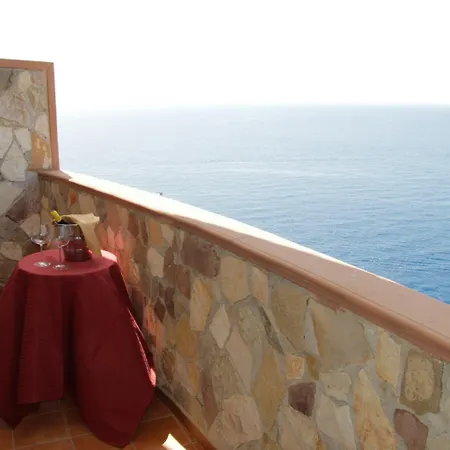 Ξενοδοχείο Diana 2*